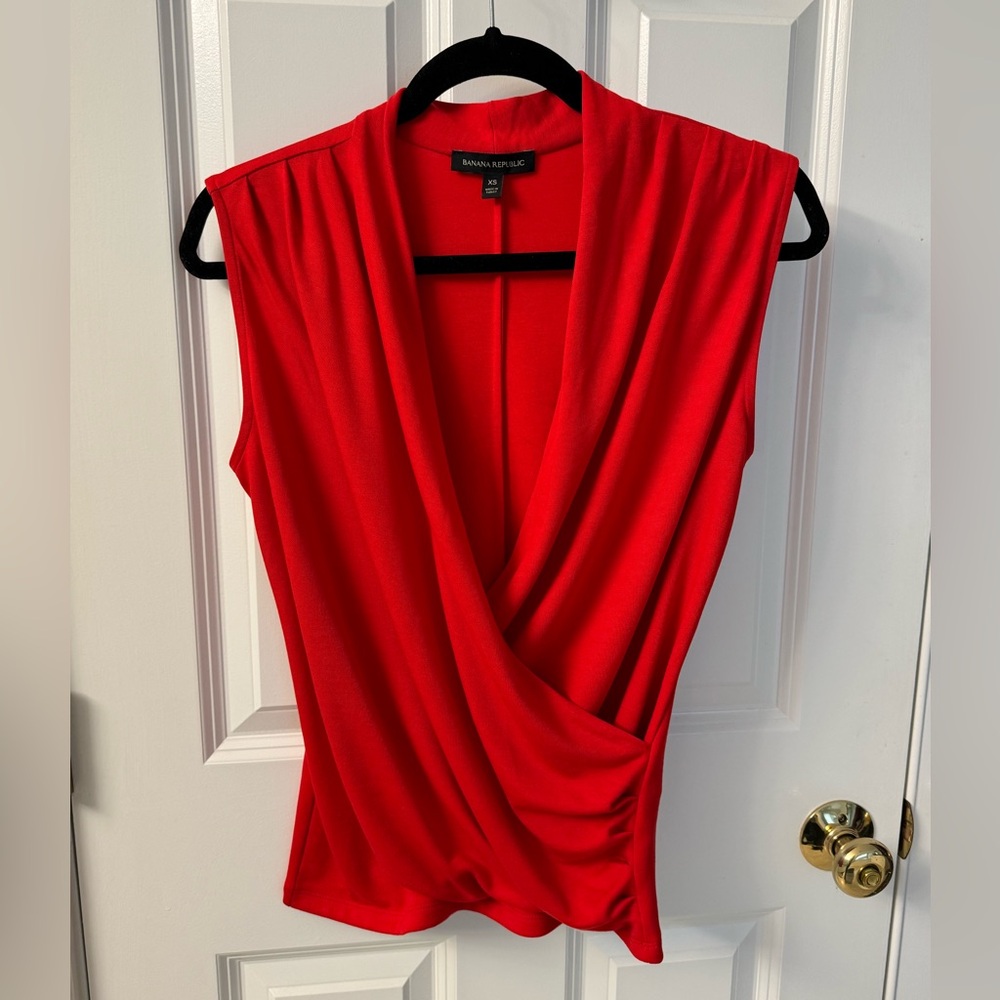 Banana Republic sleeveless top